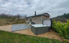Middlehead Huts